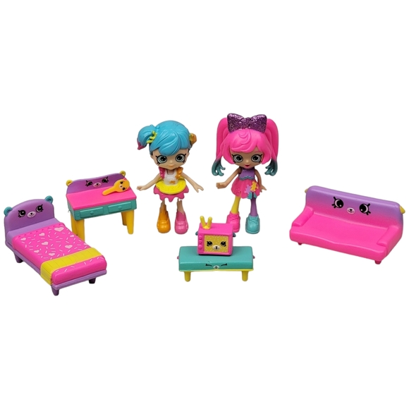 Shopkins Happy Home Makeover w Pia Puzzle & Colorissa 3" Dolls - Picture 1 of 8
